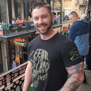 Meet your Posher, Cory